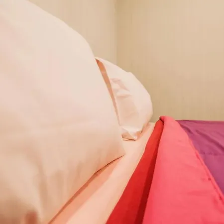 Cozy With Parking! Lejlighed