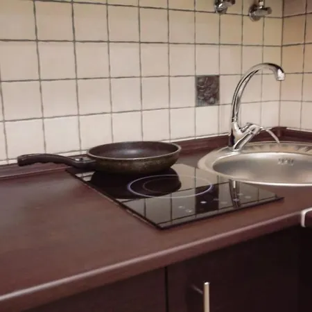 Apartmán Cozy With Parking!