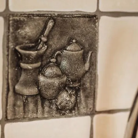 아파트 Cozy With Parking! 리비프