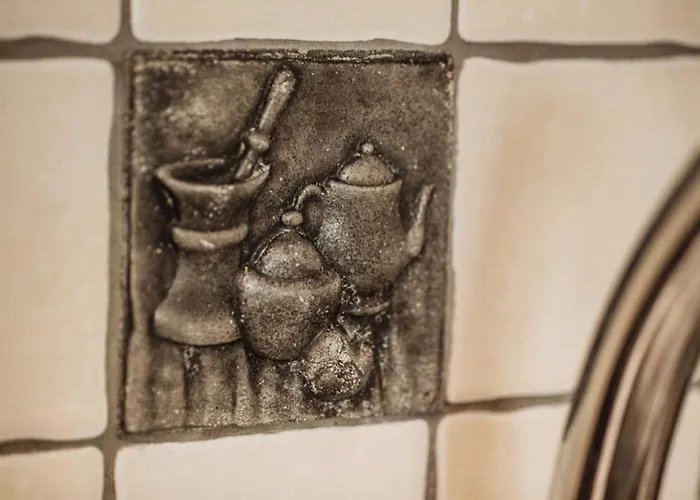 아파트 Cozy With Parking! 리비프